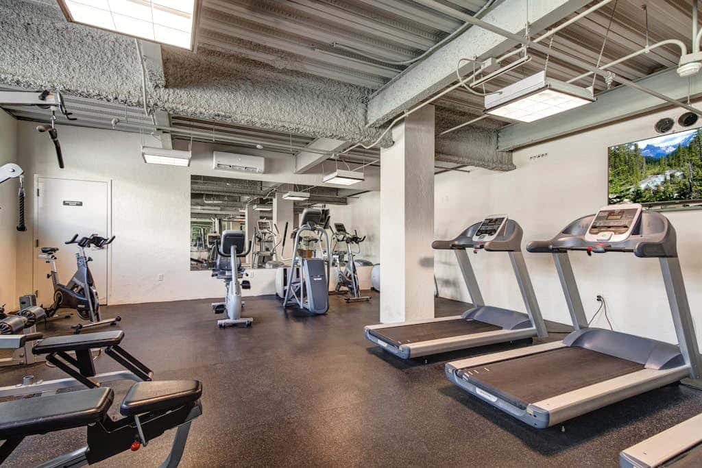 Hotel studio with views, fireplace & close to everything
