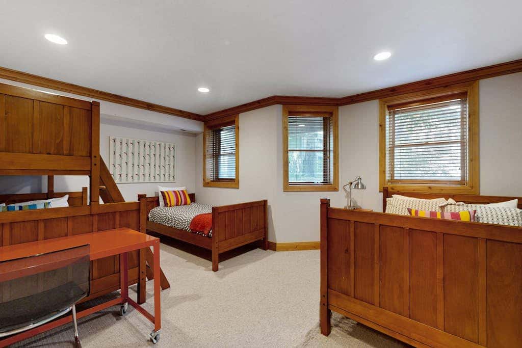 Cozy, family-friendly home with  a private hot tub, gas fireplace, two decks, WiFi