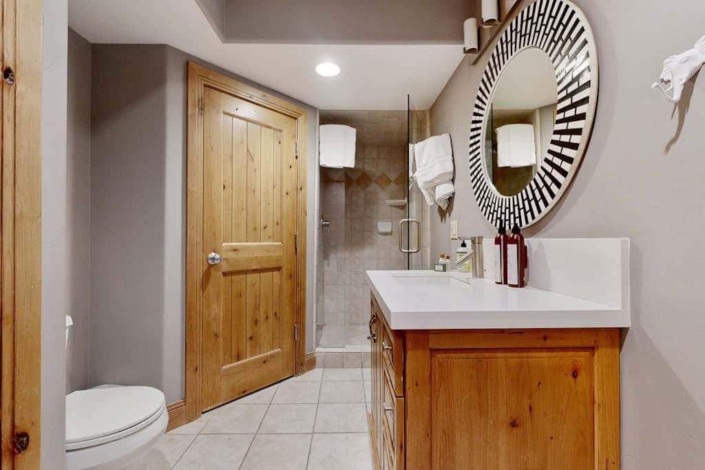Cozy, family-friendly home with  a private hot tub, gas fireplace, two decks, WiFi