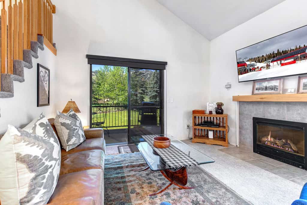 Mountain View Loft H6 at Red Pine