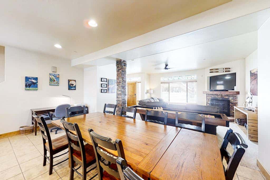Family-Friendly Home with Private Hot Tub, Shared Pool, WiFi, and Central AC