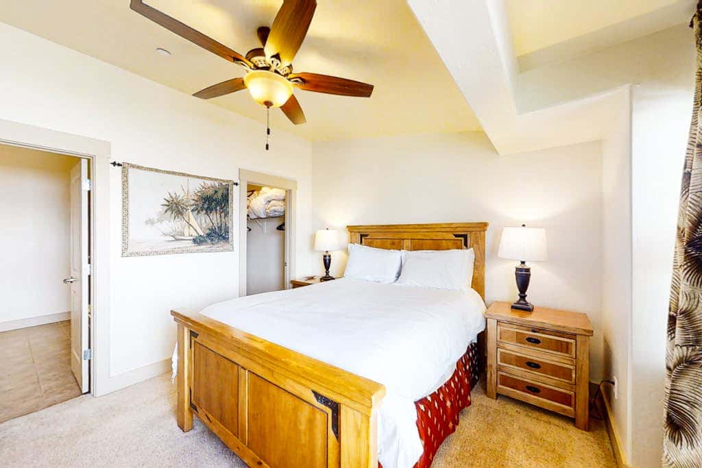 Family-Friendly Home with Private Hot Tub, Shared Pool, WiFi, and Central AC