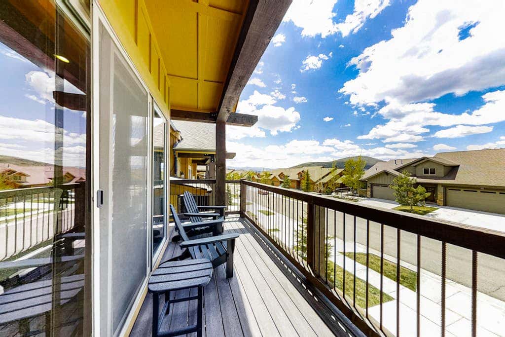 Spacious, new-build stunner near Park City & Deer Valley with private hot tub