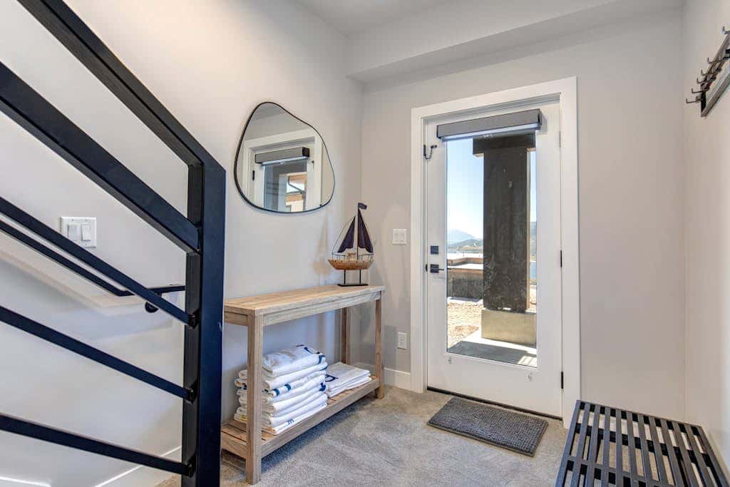 Townhouse in Hideout with hot tub