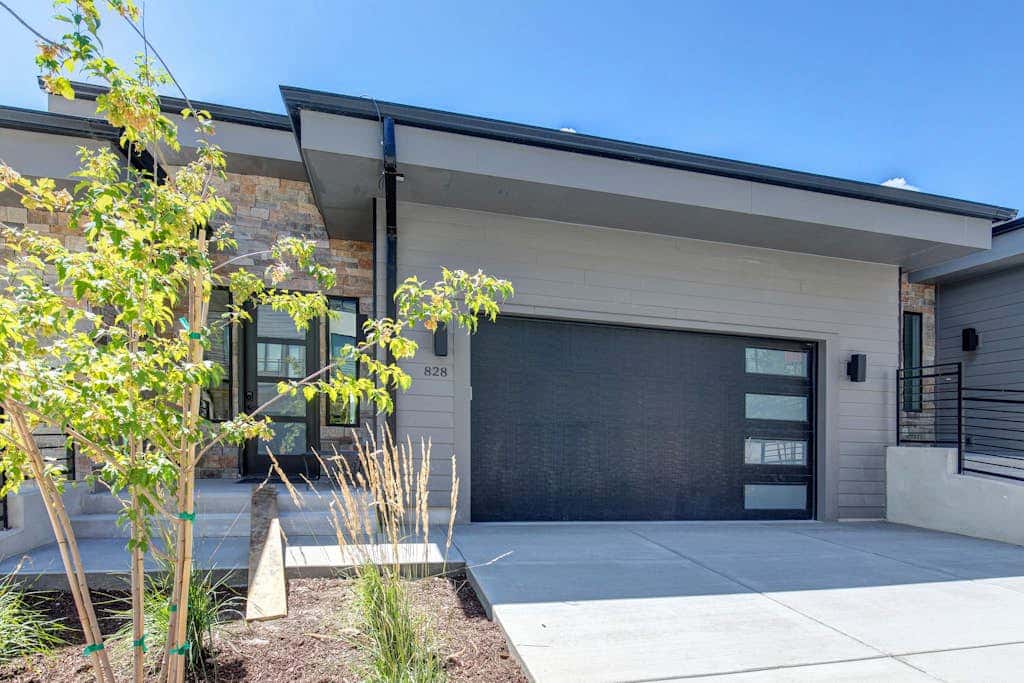 Stunning View, Family Fun and Steps from Deer Valleys New East Village