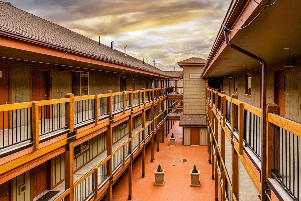 Ski view condo with fast WiFi, private grill, easy ski access, pool, & hot tub