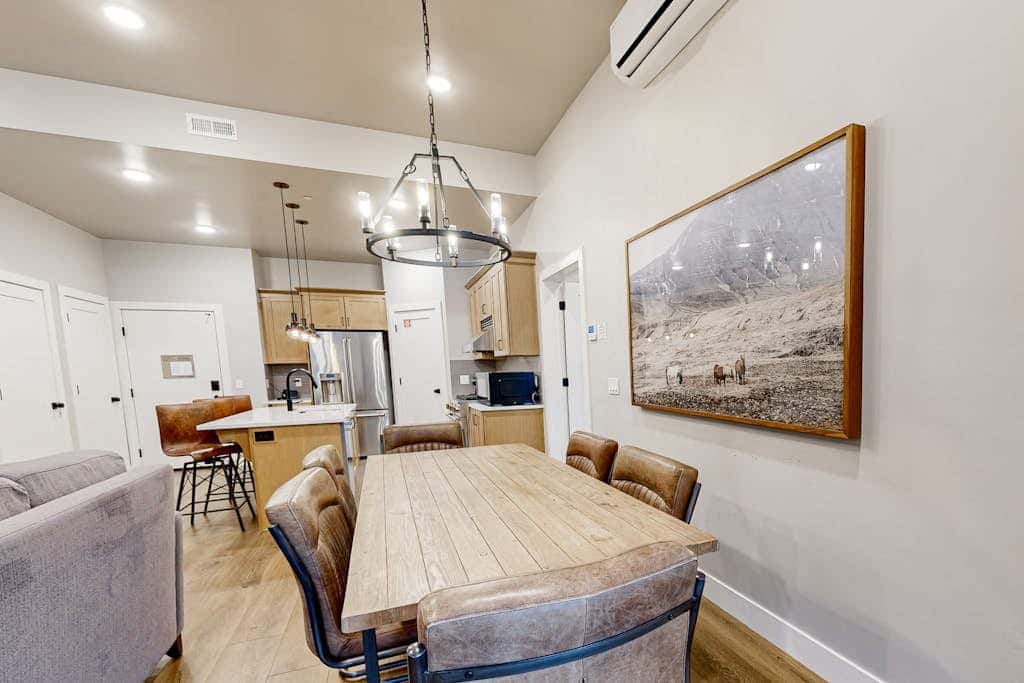 Modern resort condo with pool, hot tub + shuttle service