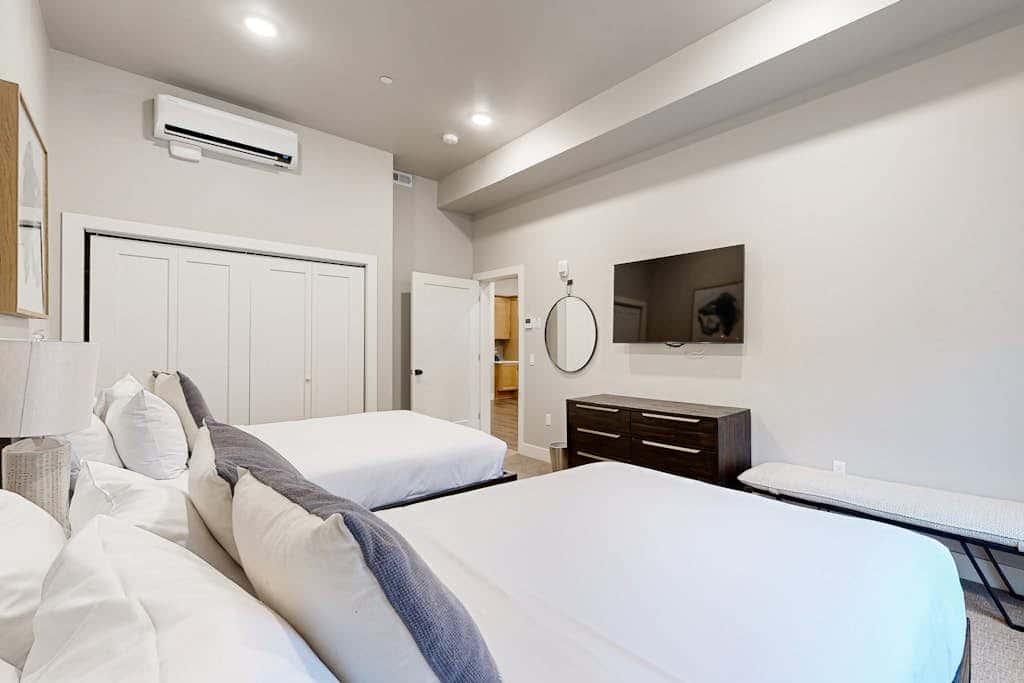 Modern resort condo with pool, hot tub + shuttle service