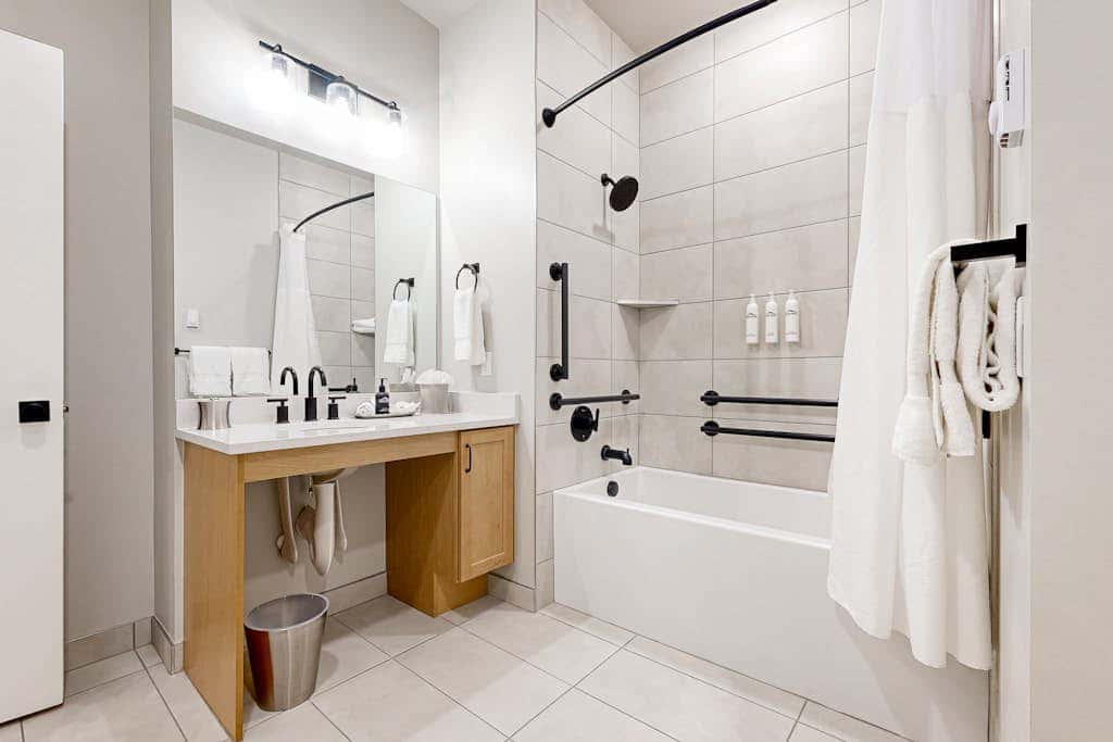 Modern resort condo with pool, hot tub + shuttle service