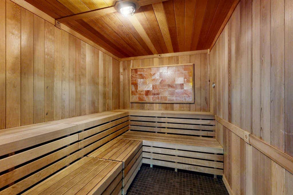 Modern resort condo with pool, hot tub + shuttle service