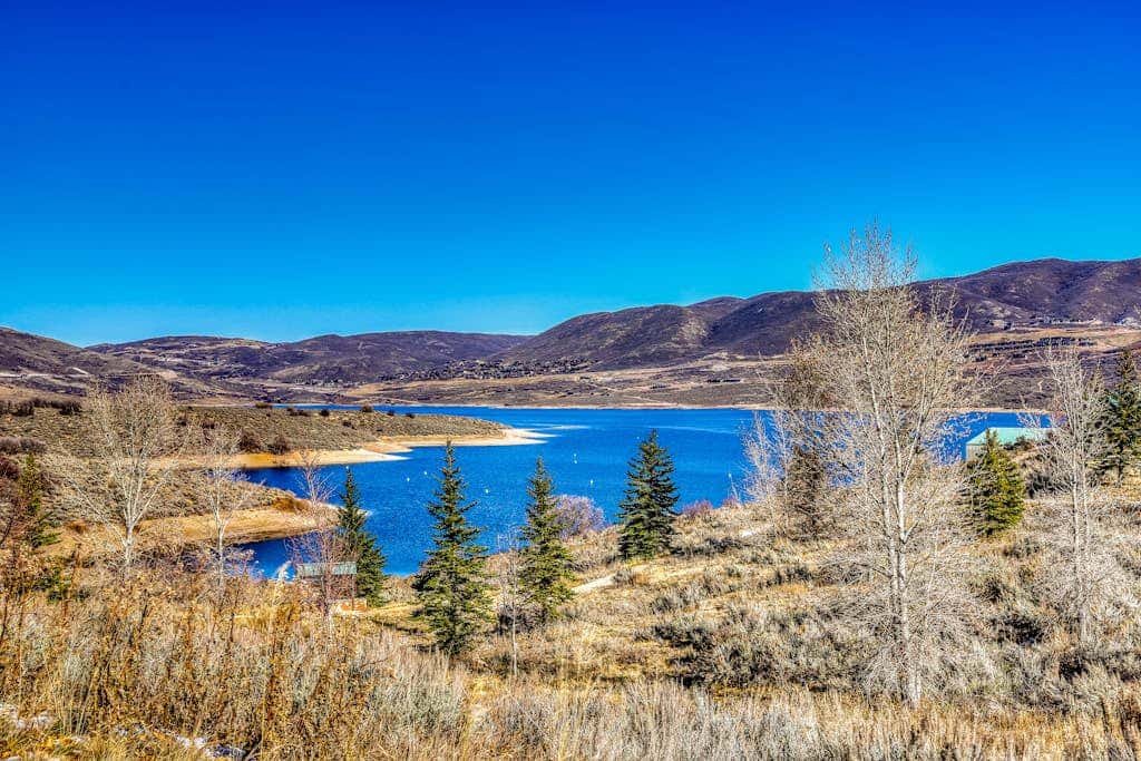 Stunning ski-in/ski-out penthouse w/ shared pool, hot tub, sauna & gym