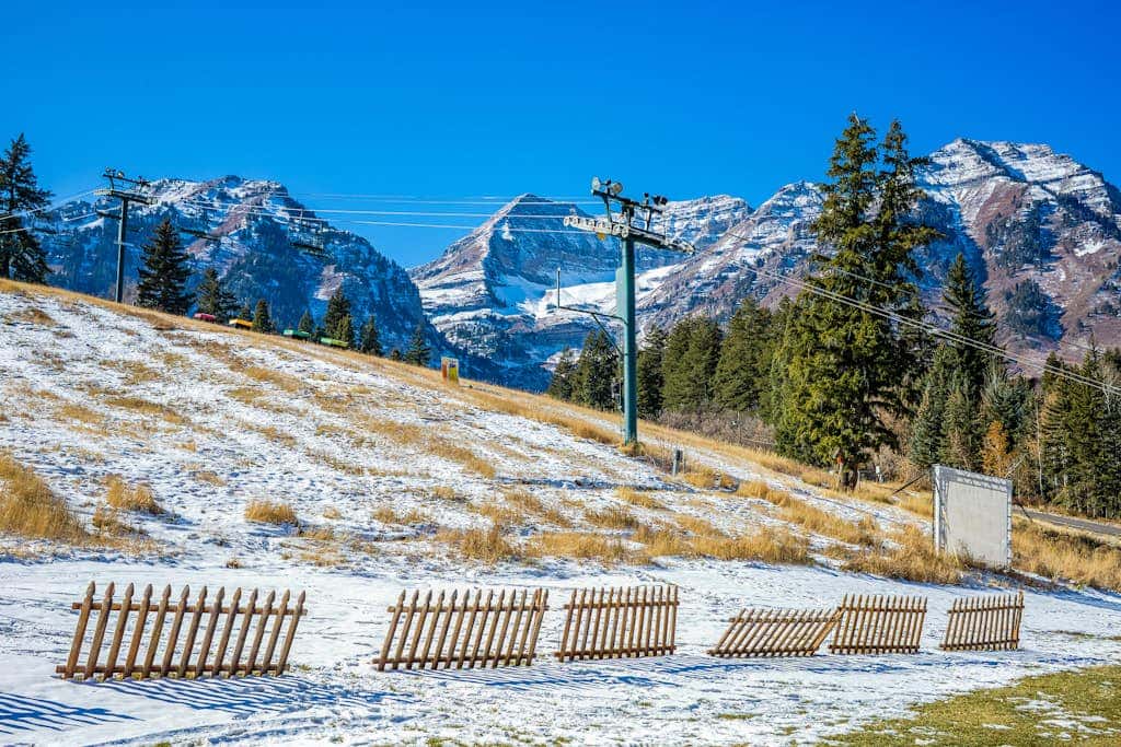 Stunning ski-in/ski-out penthouse w/ shared pool, hot tub, sauna & gym