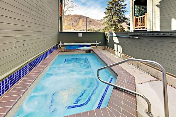 Woodside Dream 303A