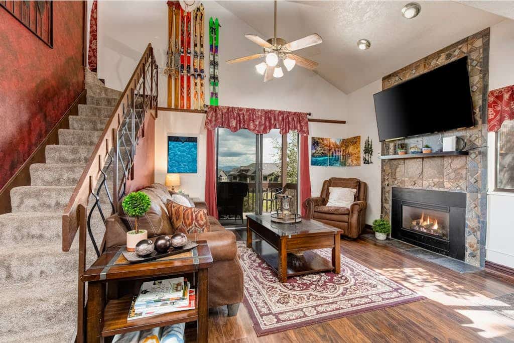 Red Pine Lofts Q8
