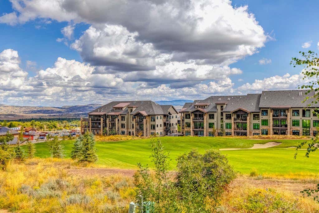 Walk-to-lift condo with sunrise view, two lofts, pool, 2 hot tubs & tennis
