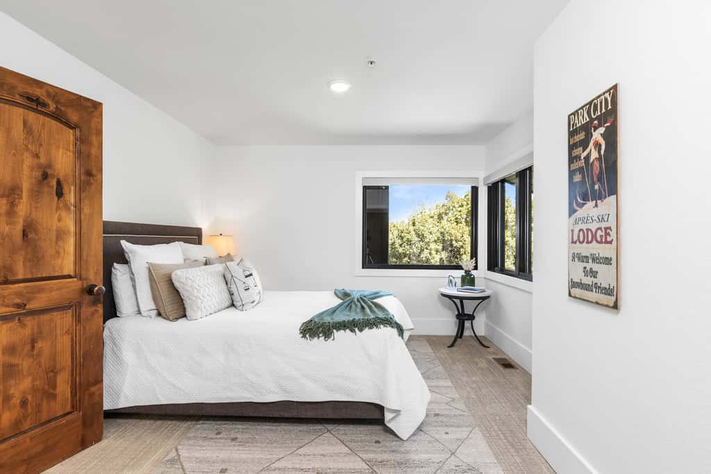 Mountain-view abode with a hot tub, scenic balcony, fireplaces, & free shuttle
