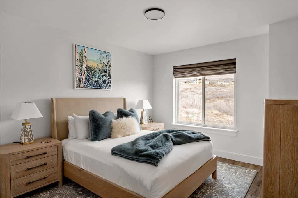 Panoramic views, hot tub & game room, Minutes from Jordanelle Express Gondola