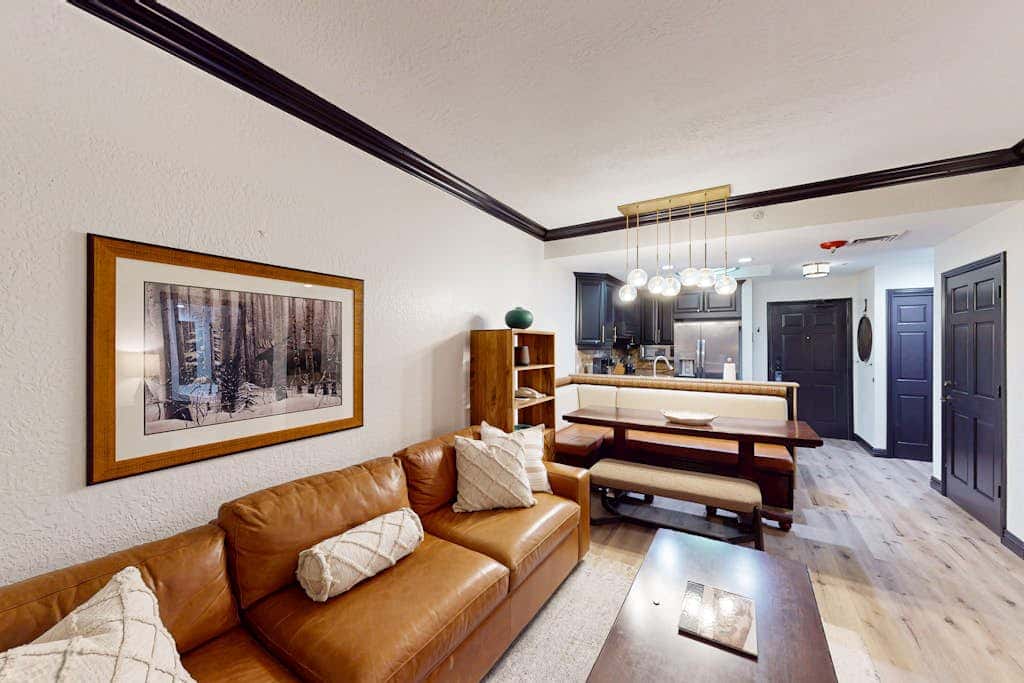 Ski-in/Ski-Out Condo w/ Shared Hot Tubs & Pool, High-Speed WiFi, & Central AC