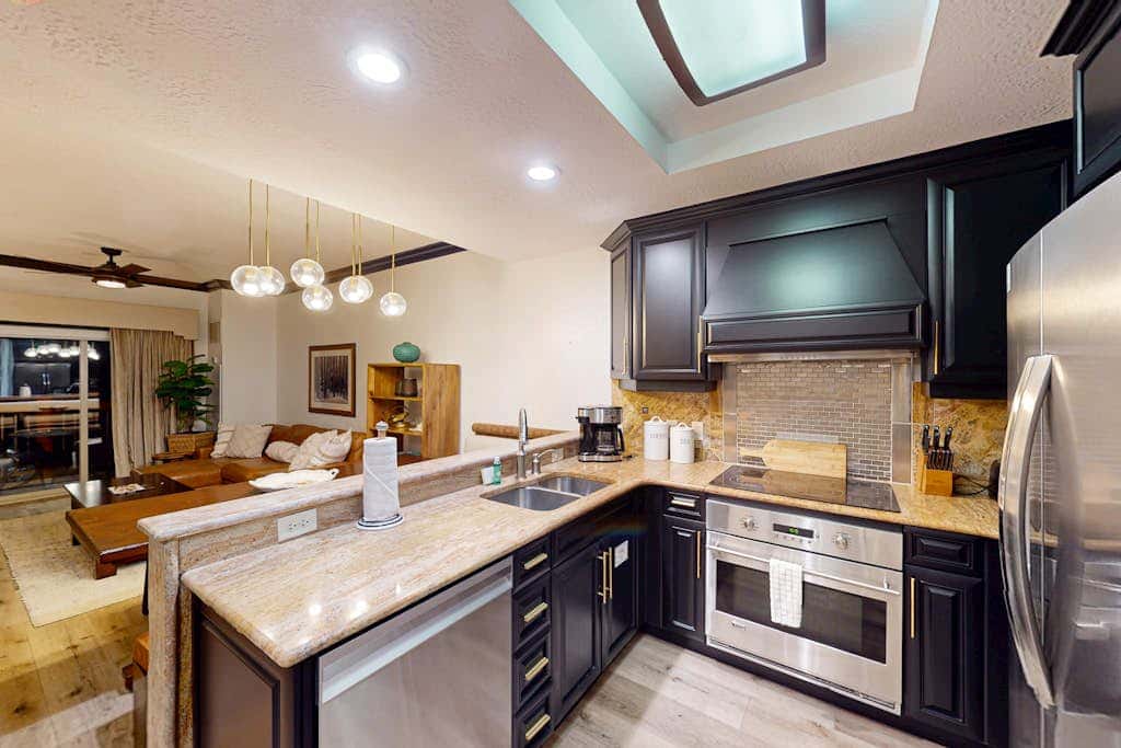 Ski-in/Ski-Out Condo w/ Shared Hot Tubs & Pool, High-Speed WiFi, & Central AC