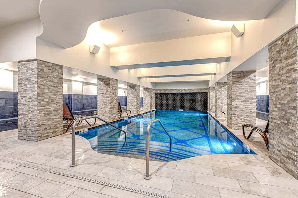 Ski-in/Ski-Out Condo w/ Shared Hot Tubs & Pool, High-Speed WiFi, & Central AC