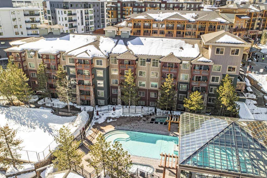 Ski-in/Ski-Out Condo w/ Shared Hot Tubs & Pool, High-Speed WiFi, & Central AC