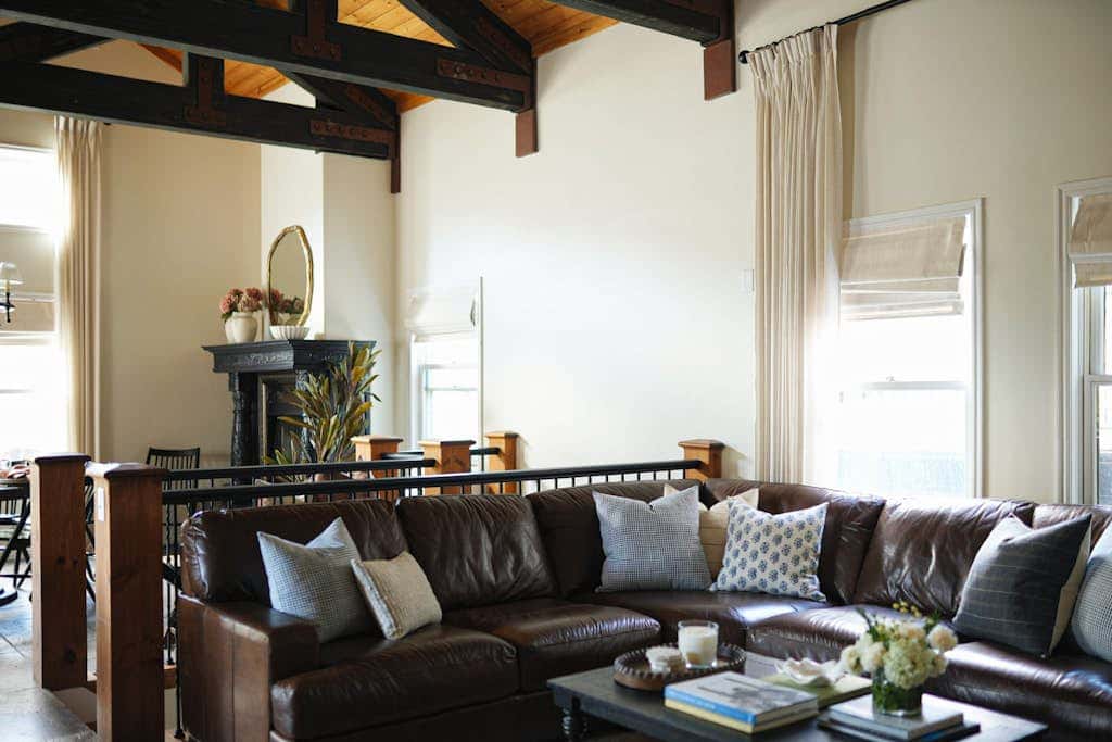 Ski Lodge , Panoramic Views, Four Season Retreat