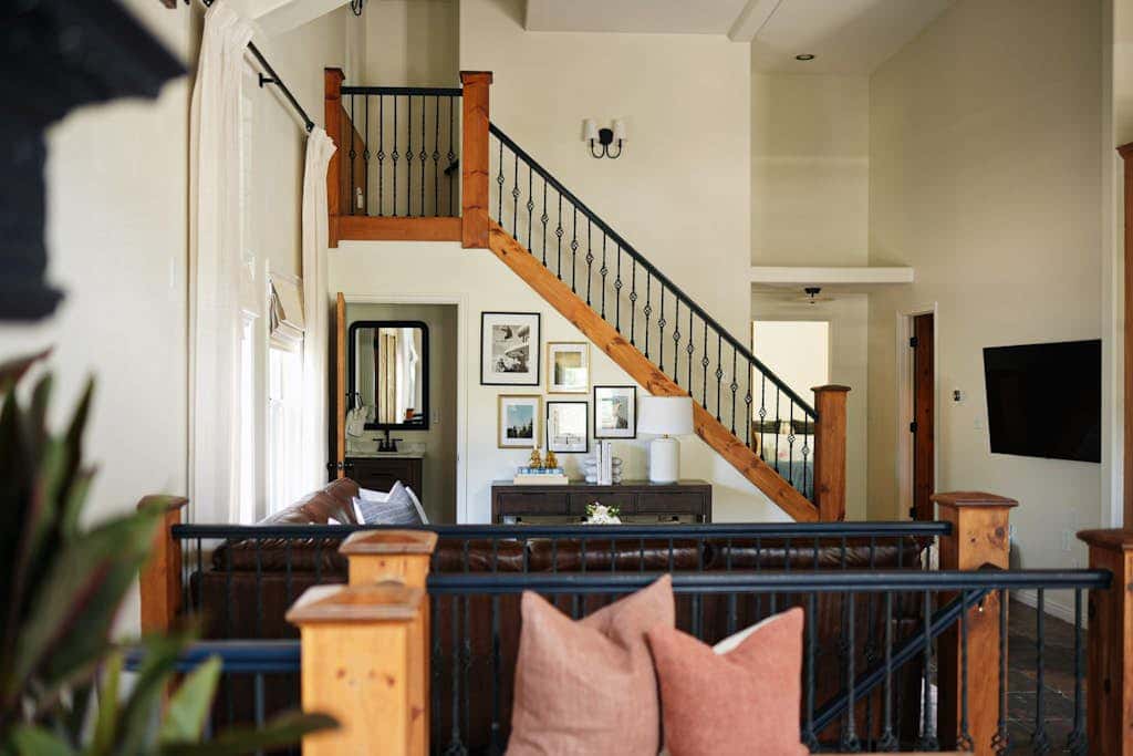 Ski Lodge , Panoramic Views, Four Season Retreat