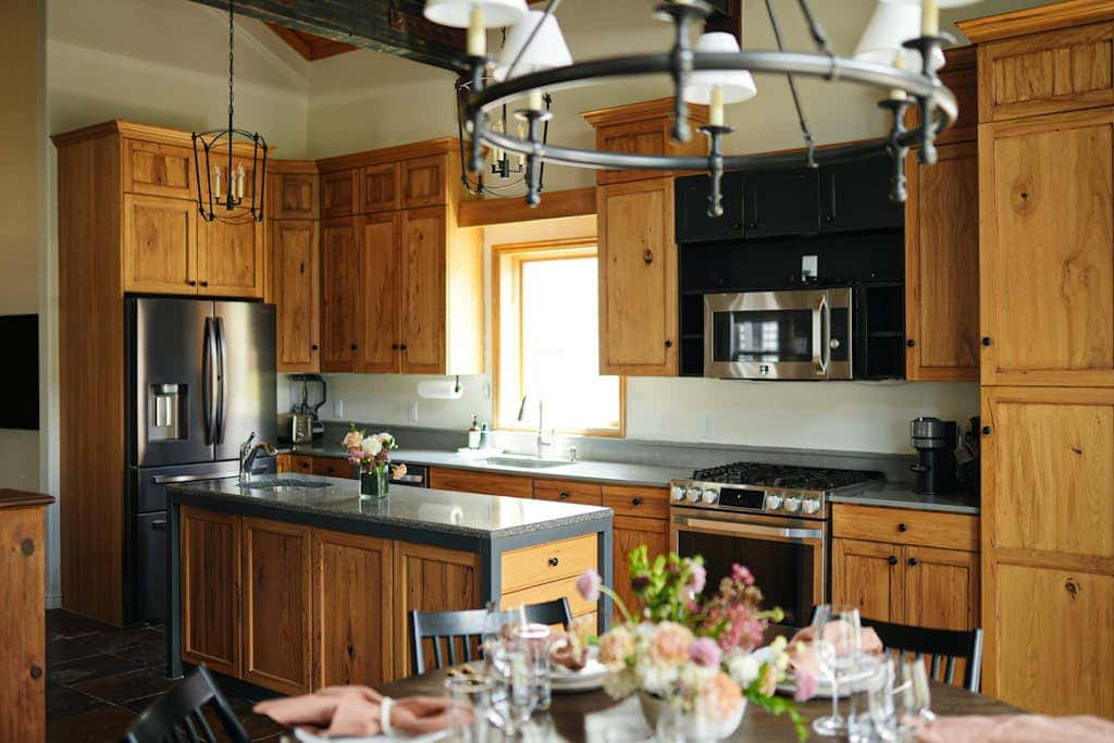 Ski Lodge , Panoramic Views, Four Season Retreat