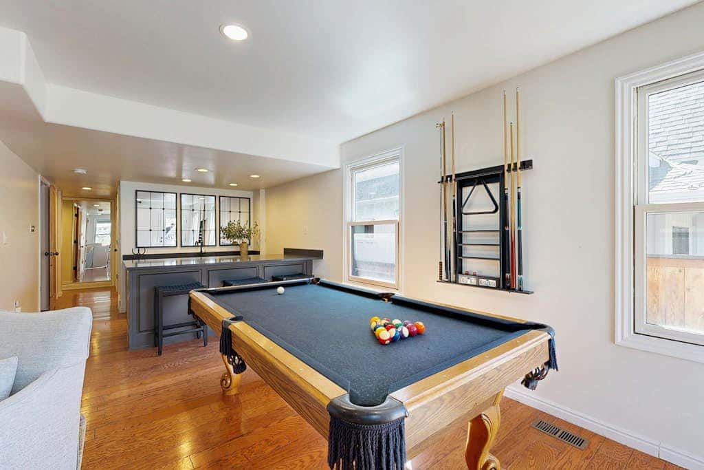 Ski Lodge , Panoramic Views, Four Season Retreat