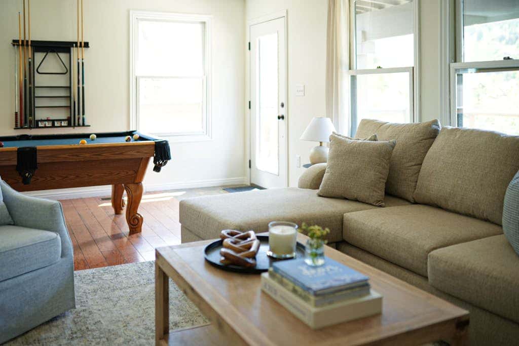 Ski Lodge , Panoramic Views, Four Season Retreat
