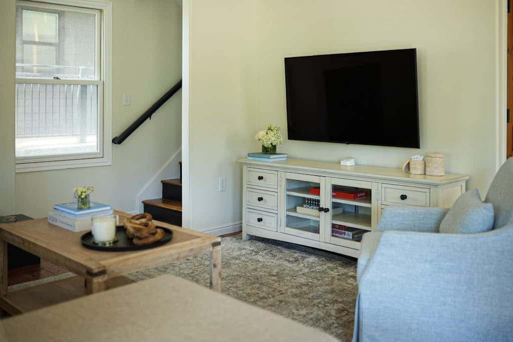Ski Lodge , Panoramic Views, Four Season Retreat