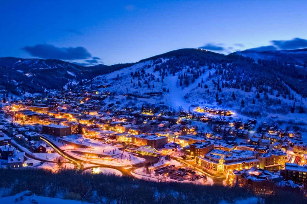 Ski Lodge , Panoramic Views, Four Season Retreat