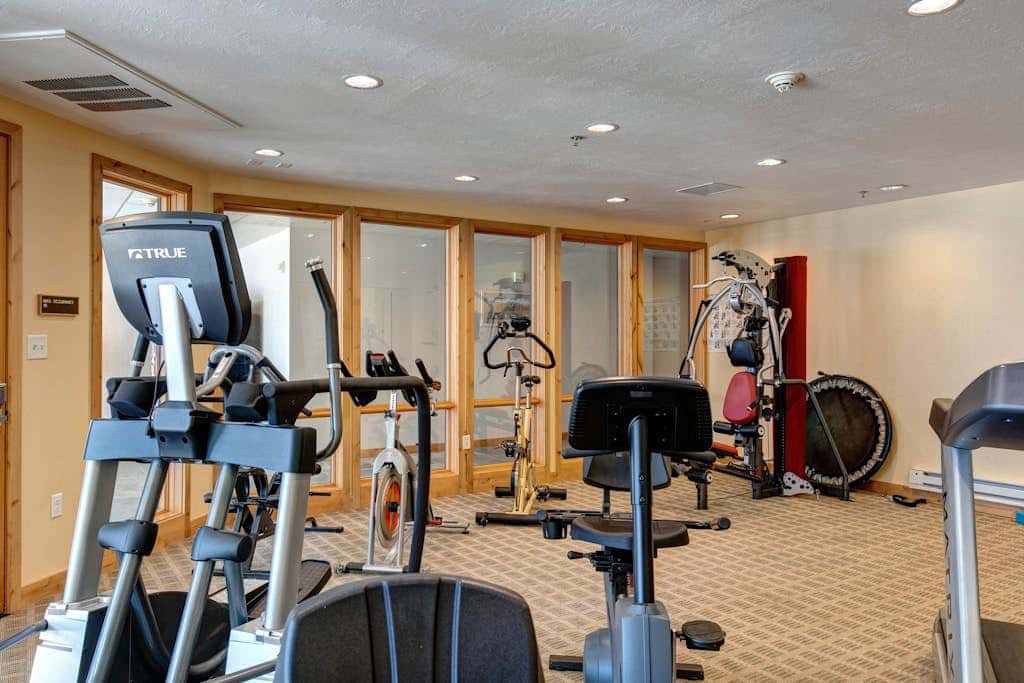 Newly renovated 2nd floor condo with pool, hot tub and in home laundry