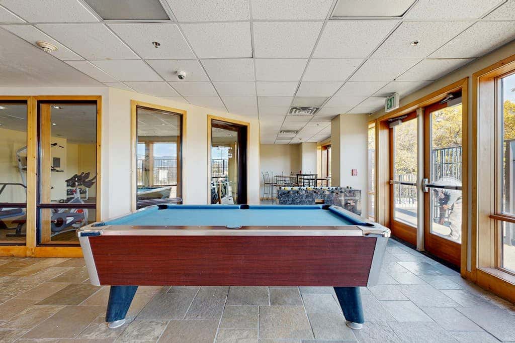 Newly renovated 2nd floor condo with pool, hot tub and in home laundry