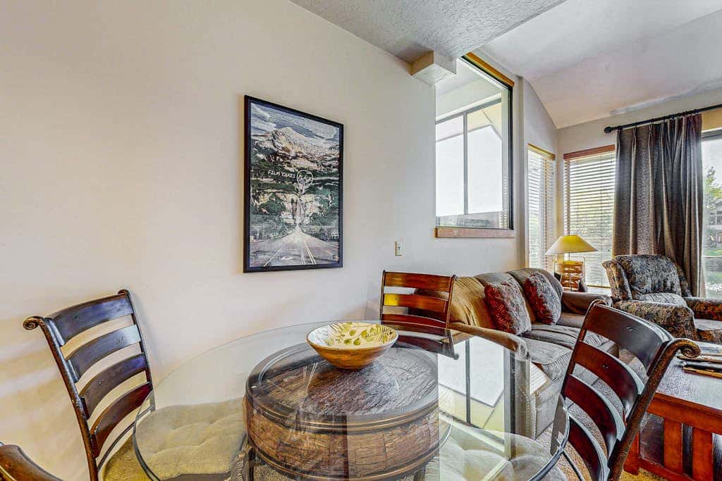 Lakeside gem with indoor hot tub at Deer Valley Resort
