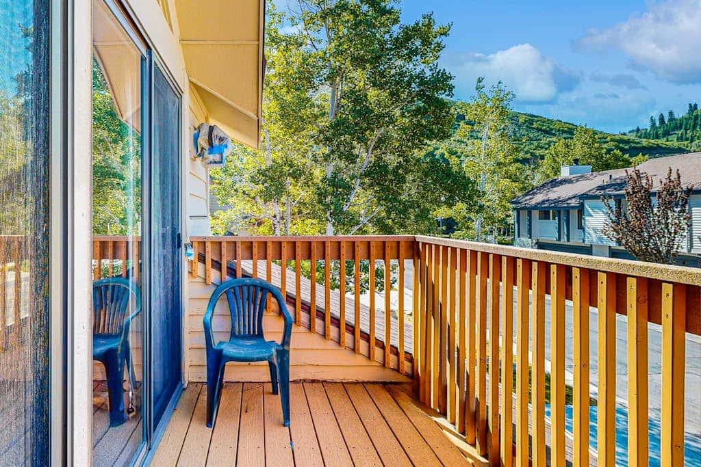 Lakeside gem with indoor hot tub at Deer Valley Resort