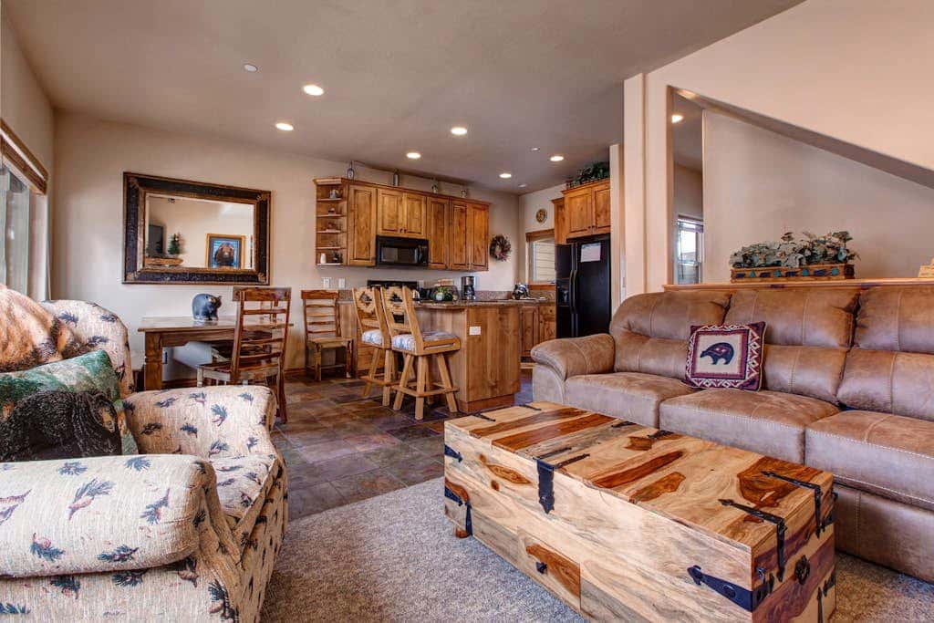 Bear Hollow Village-Updated Home with  Hot Tub, Fitness Center, & Pool Access