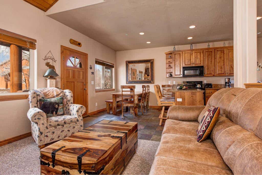 Bear Hollow Village-Updated Home with  Hot Tub, Fitness Center, & Pool Access