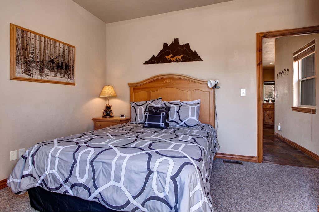 Bear Hollow Village-Updated Home with  Hot Tub, Fitness Center, & Pool Access