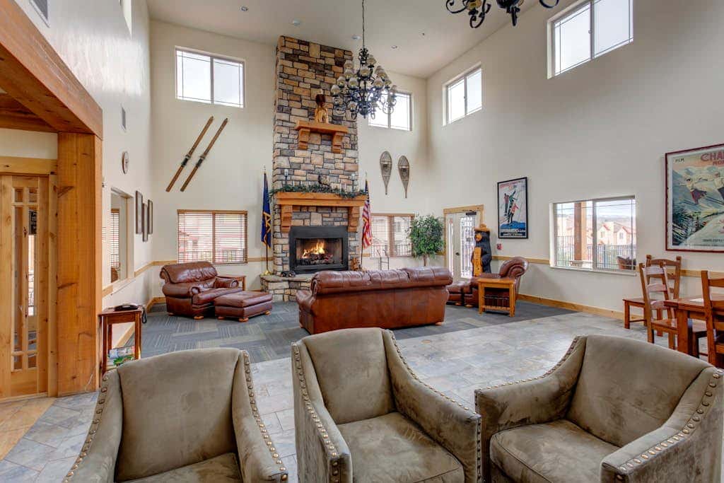 Bear Hollow Village-Updated Home with  Hot Tub, Fitness Center, & Pool Access