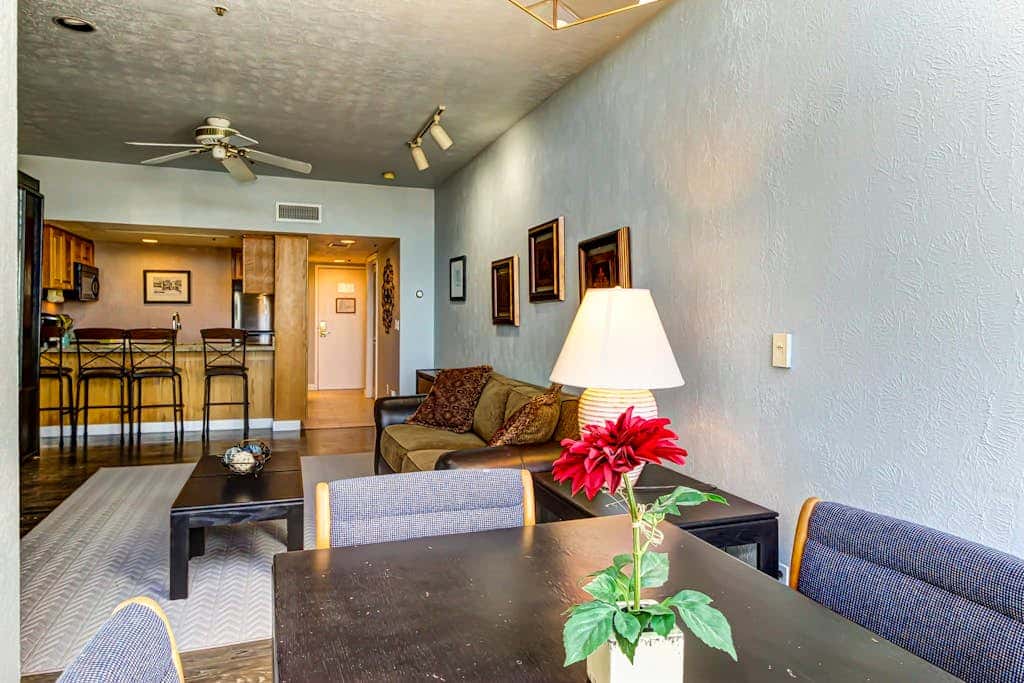 Cozy studio in the village with WiFi & easy slope access