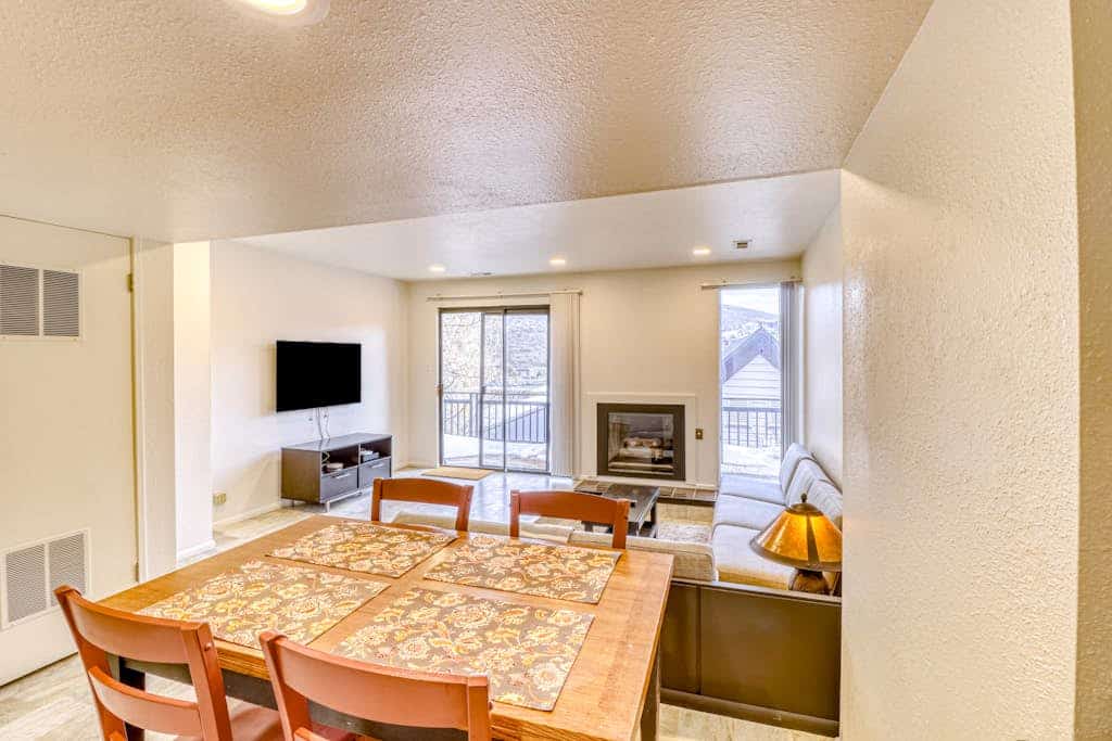 Woodside Condo #3