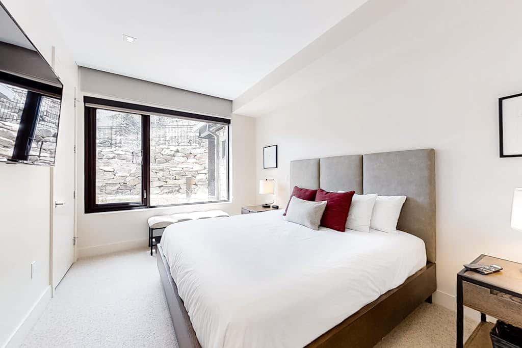 Pool Deck, Hot Tubs & Gym - Stunning Condo in New Ski-In, Ski-Out Community