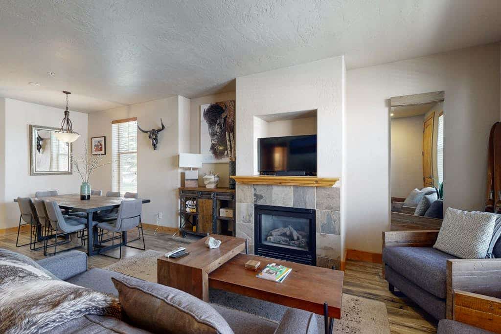 Redstone Retreat Unit A