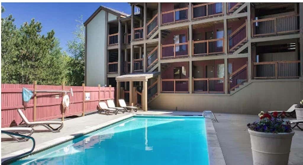 Mountain Condo with  Shared Hot Tub & Pool, High-Speed WiFi, & Private washer & dryer