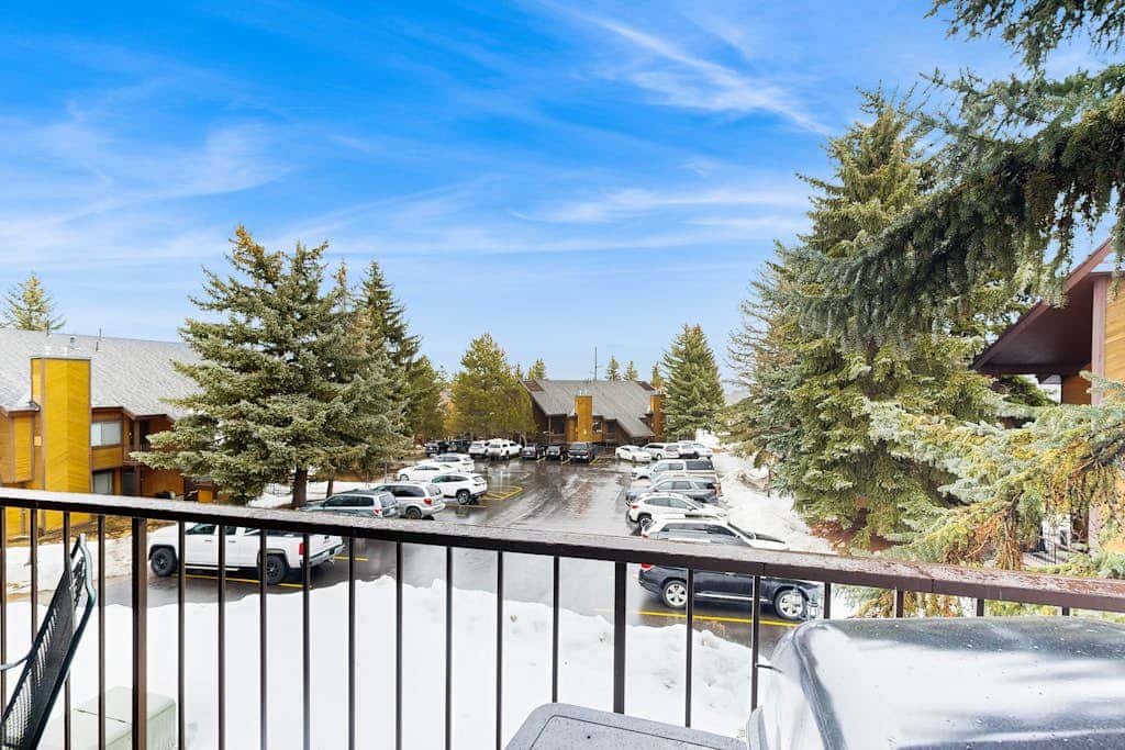 Cozy Family-Friendly Condo With two lofts, Shared Pool & Hot Tub