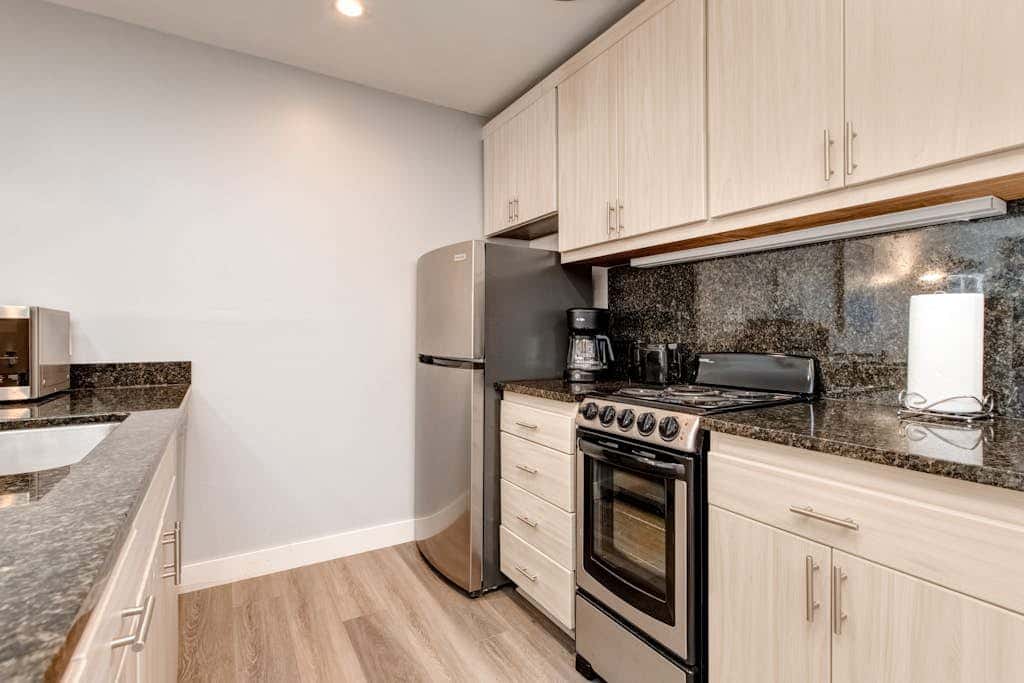 Main Street condo with AC, balcony, on-site dining, hot tub, & firepit