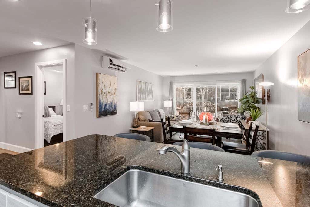 Main Street condo with AC, balcony, on-site dining, hot tub, & firepit