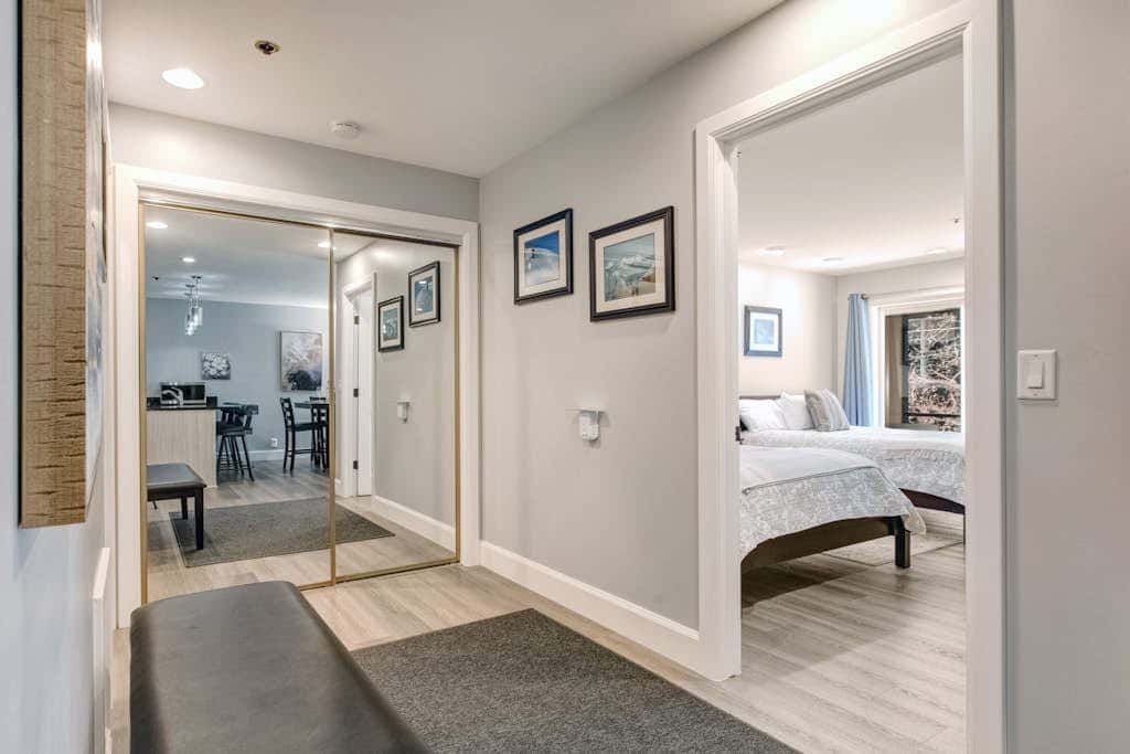 Main Street condo with AC, balcony, on-site dining, hot tub, & firepit