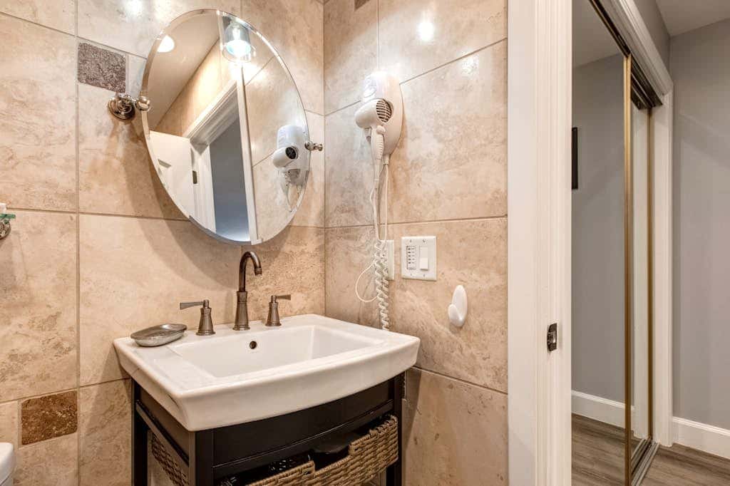Main Street condo with AC, balcony, on-site dining, hot tub, & firepit